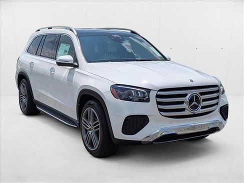 New 2025 Mercedes-Benz GLS 450 4MATIC image 7