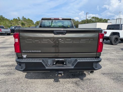 Used 2022 Chevrolet Silverado 3500 W/T AWD/4WD image 5