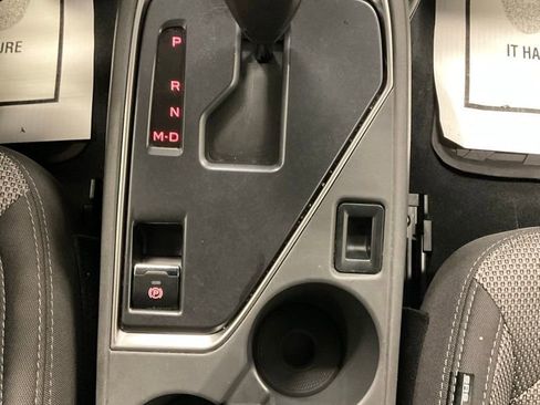 Used 2024 Subaru Crosstrek 2.0i Premium image 25