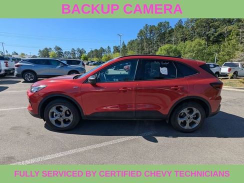 Used 2025 Ford Escape ST-Line image 9