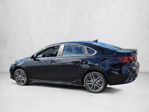 Used 2023 Kia Forte GT-Line image 4