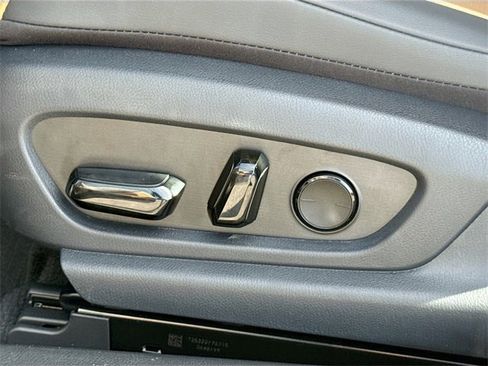 New 2025 Lexus ES 350 w/ Premium Package image 24
