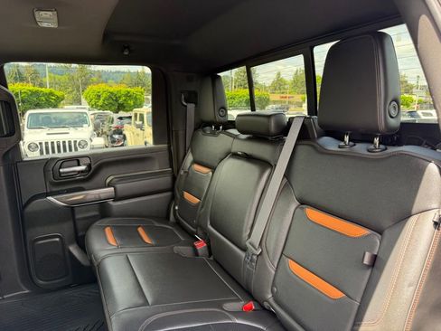 Used 2020 GMC Sierra 3500 AT4 w/ AT4 Premium Package AWD/4WD image 32