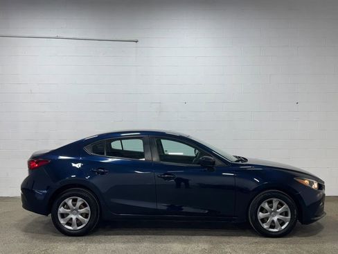 Used 2014 MAZDA MAZDA3 i Sport image 2
