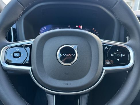 New 2026 Volvo XC60 B5 Plus w/ Climate Package image 21