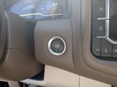 Certified 2023 GMC Yukon XL Denali AWD/4WD image 19