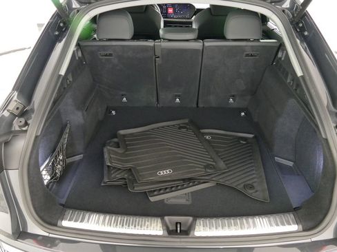 Used 2025 Audi Q5 Premium Plus AWD/4WD image 3
