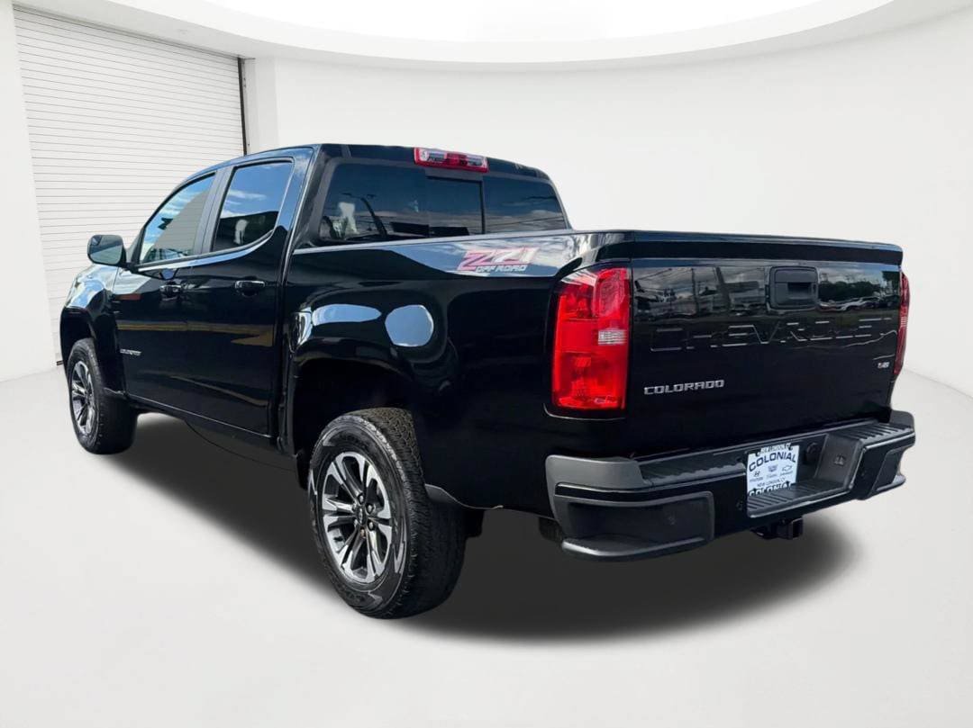 Used 2022 Chevrolet Colorado Z71 w/ Safety Package AWD/4WD image 7