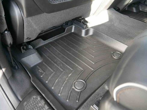 Used 2025 Jeep Grand Cherokee L Summit w/ Advanced Protech Group IV image 16