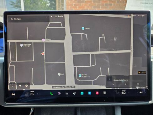 Used 2023 Tesla Model X AWD/4WD image 41