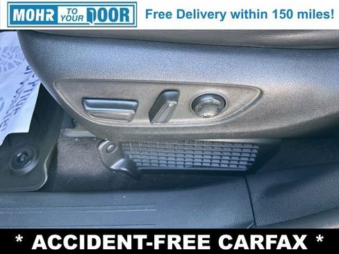 Used 2023 Toyota Sienna XSE image 14