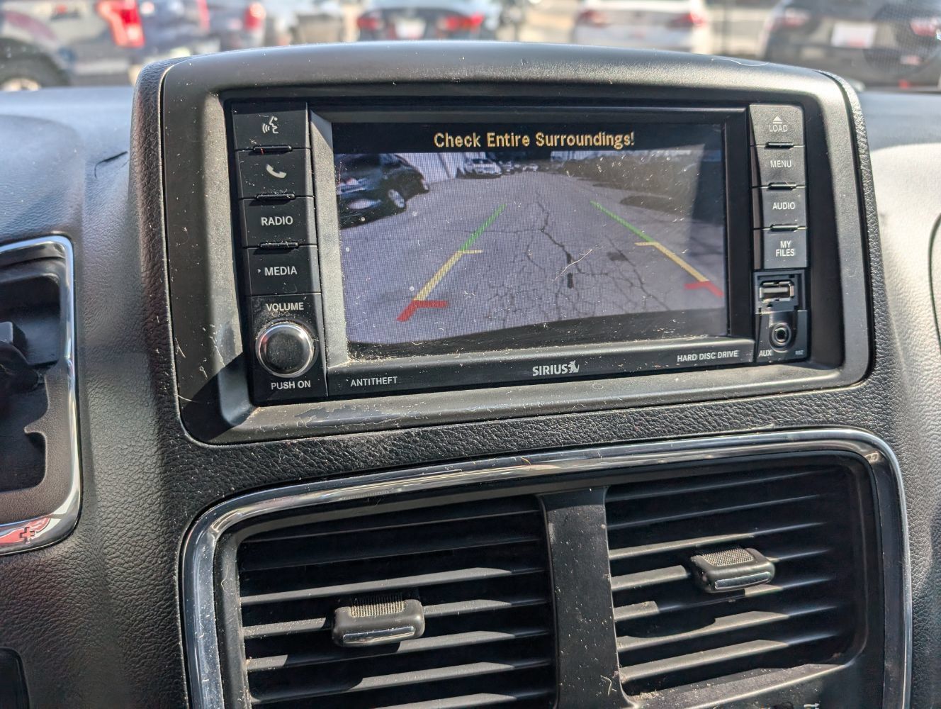 Used 2017 Dodge Grand Caravan SXT FWD image 24