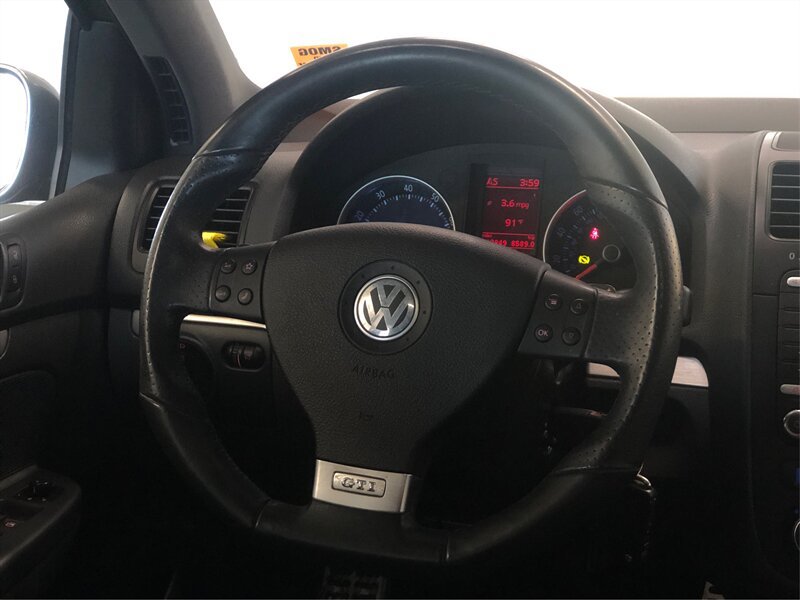 Used 2007 Volkswagen GTI 4-Door FWD image 15