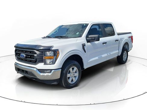 Used 2023 Ford F150 XL w/ Trailer Tow Package image 4