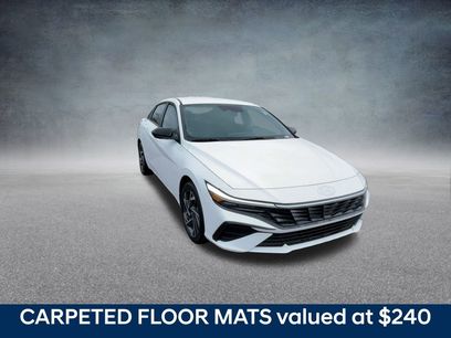 New 2025 Hyundai Elantra SEL
