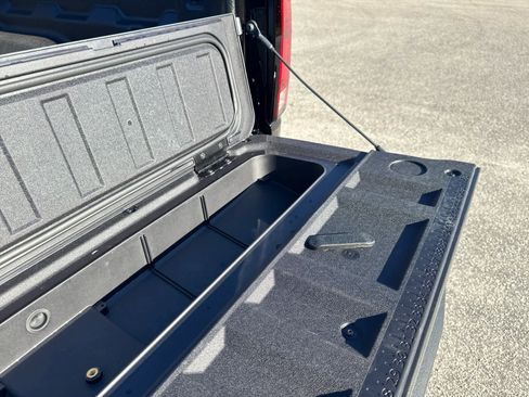 New 2026 Chevrolet Colorado ZR2 w/ ZR2 Bison Edition image 15