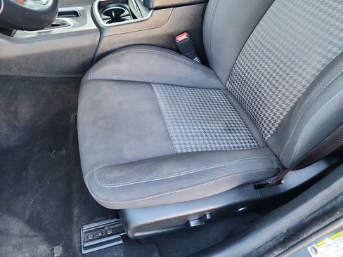 Used 2023 Dodge Charger GT image 17