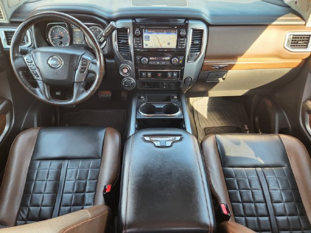 Used 2018 Nissan Titan Platinum Reserve w/ Platinum Utility Package AWD/4WD image 27