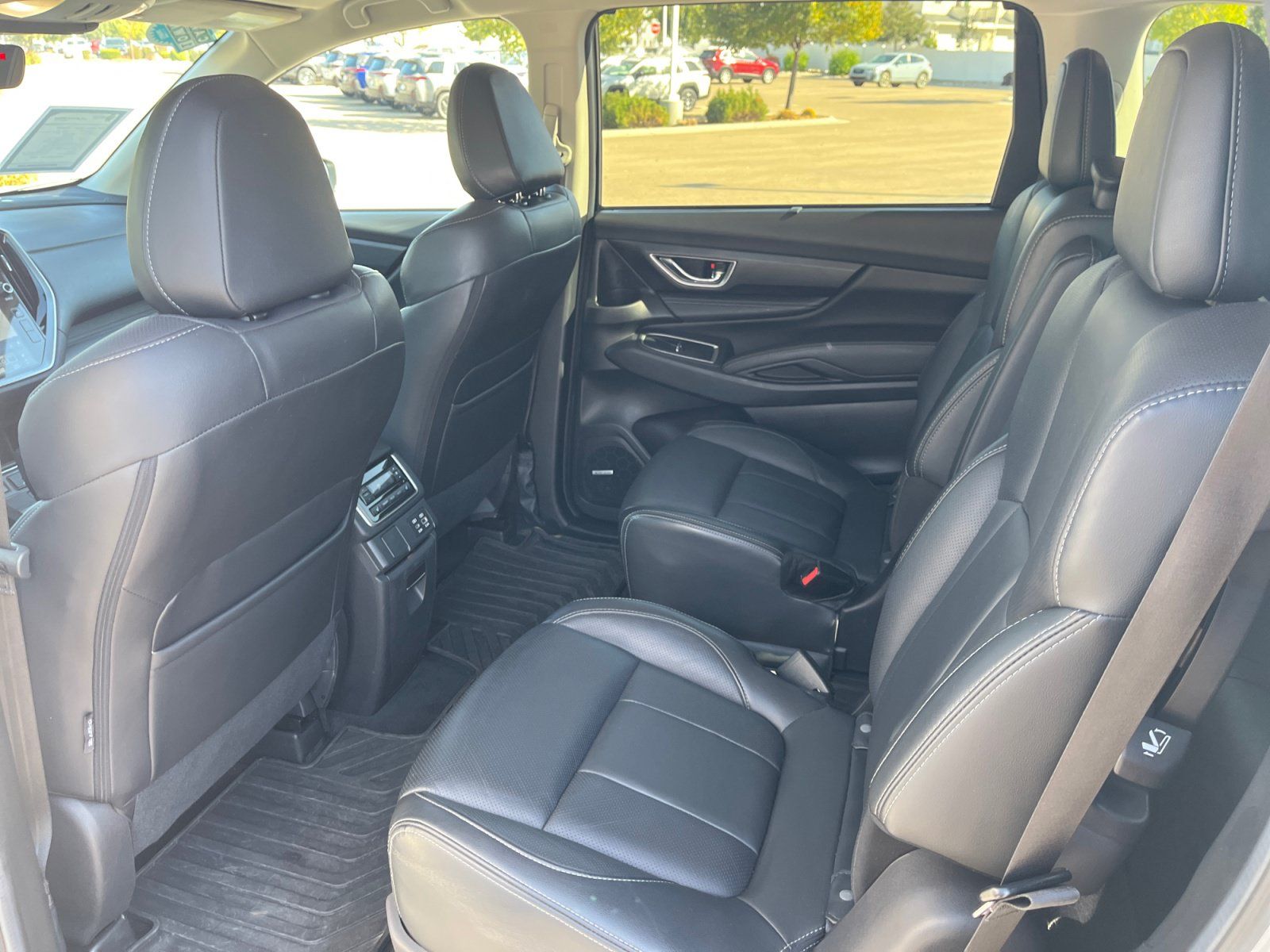 Used 2025 Subaru Ascent Limited AWD/4WD image 17