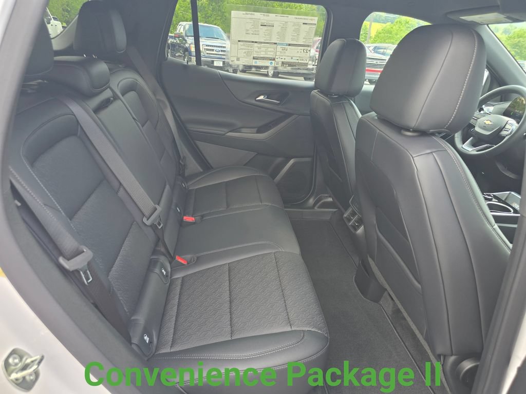 New 2026 Chevrolet Equinox LT w/ Convenience Package II FWD image 24