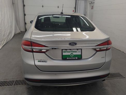 Used 2017 Ford Fusion Energi SE image 6