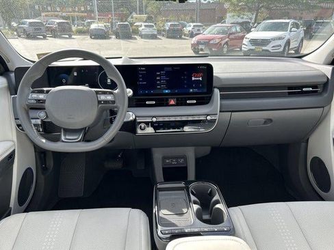 New 2025 Hyundai Ioniq 5 Limited image 46