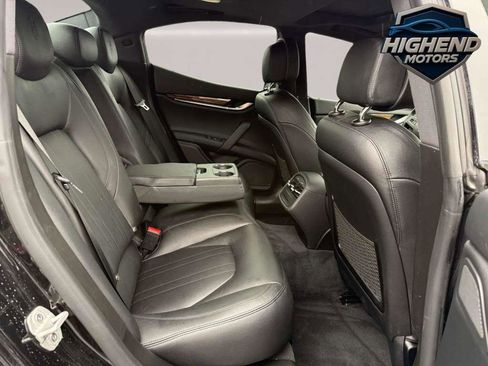 Used 2019 Maserati Ghibli S Q4 image 19