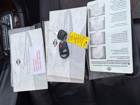 Used 2000 Nissan Maxima GLE image 18