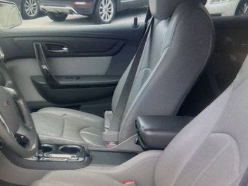 Used 2014 GMC Acadia SLT AWD/4WD image 4