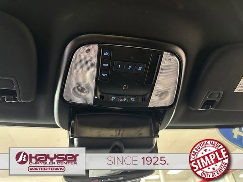 Used 2024 Dodge Durango GT AWD/4WD image 36