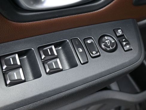 Used 2024 Honda Pilot Elite image 4