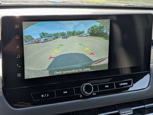 New 2026 Mitsubishi Outlander LE AWD/4WD image 9