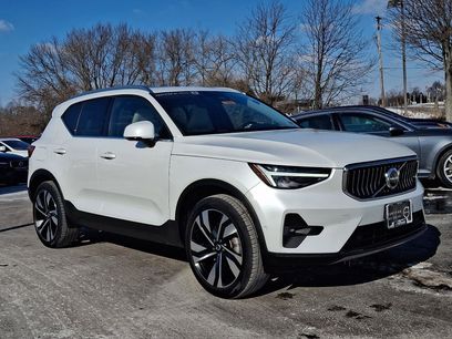 Certified 2023 Volvo XC40 B5 Plus w/ Protection Package Premier