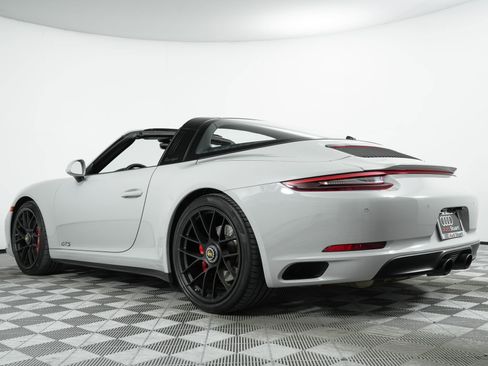 Used 2018 Porsche 911 Targa 4 GTS image 6