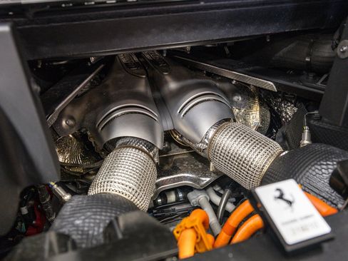 Used 2025 Ferrari 296 GTS image 57