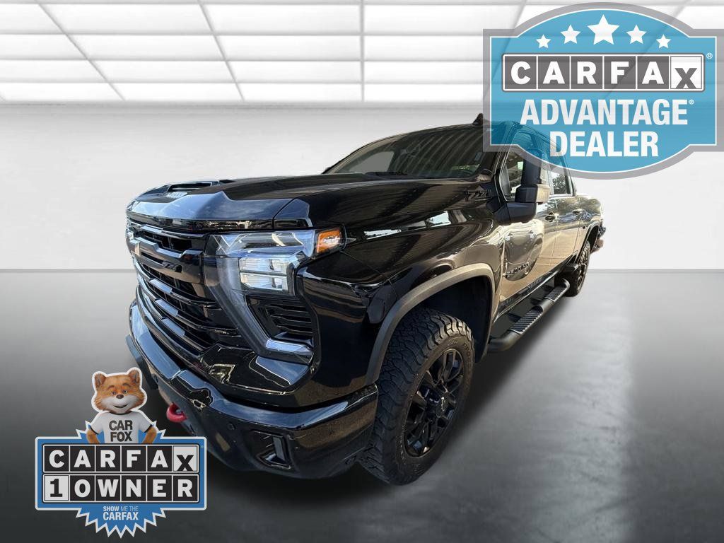 Used 2025 Chevrolet Silverado 2500 LT w/ Trail Boss Package AWD/4WD image 7
