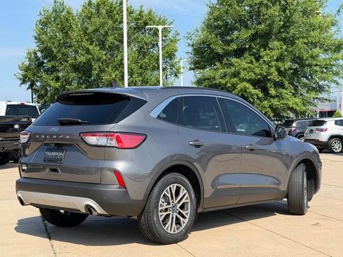 Used 2021 Ford Escape SEL w/ Technology Package FWD image 5