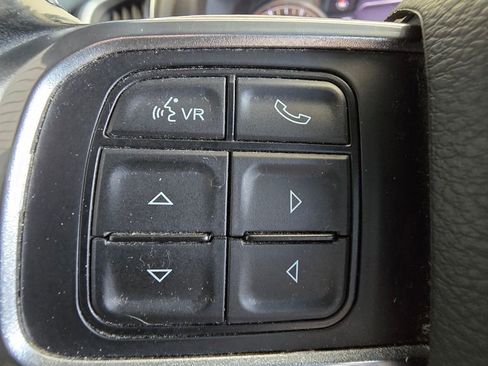 Used 2019 RAM 2500 Laramie image 26