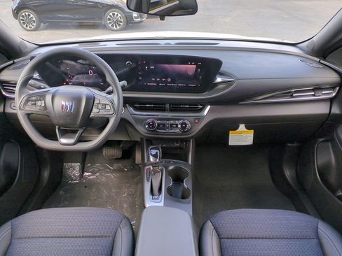 New 2026 Buick Envista Preferred image 15