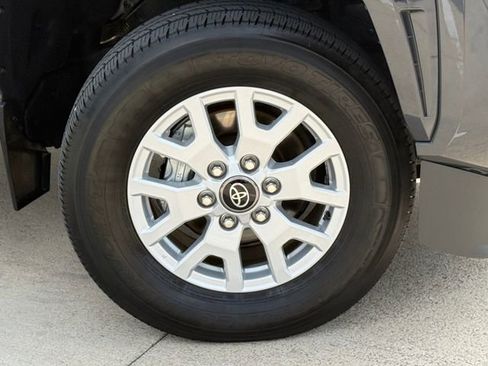 Used 2024 Toyota Tacoma SR AWD/4WD image 2