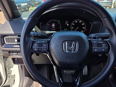 Used 2025 Honda Civic Sport image 26
