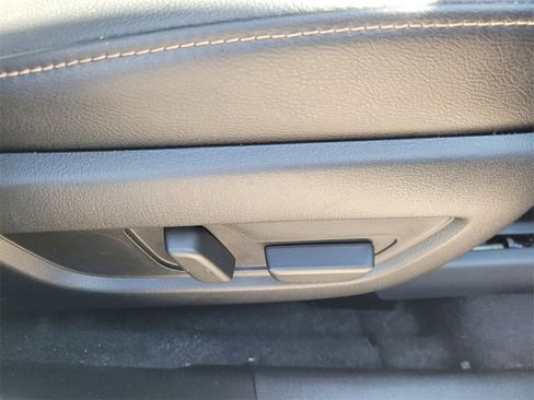 Certified 2025 MAZDA CX-90 3.3 Turbo w/ Preferred Package image 19