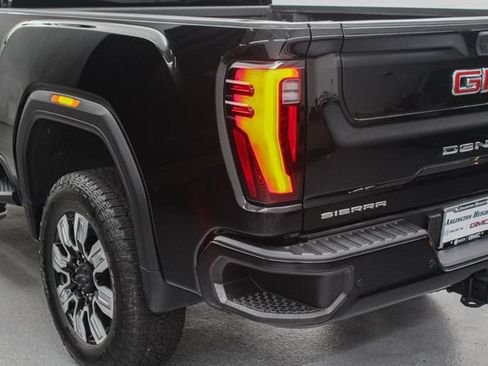 Certified 2024 GMC Sierra 3500 Denali w/ Technology Package AWD/4WD image 9