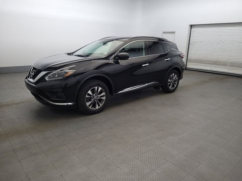 Used 2018 Nissan Murano SV AWD/4WD image 2