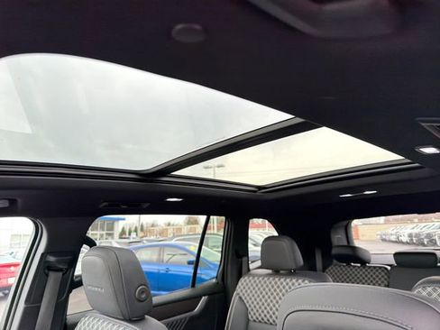 Used 2024 GMC Acadia Denali w/ Super Cruise Package AWD/4WD image 26