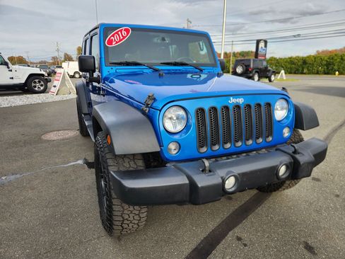 Used 2016 Jeep Wrangler Unlimited Sport w/ Quick Order Package 24S AWD/4WD image 18