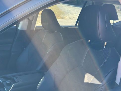 Used 2024 Toyota Grand Highlander Platinum image 21