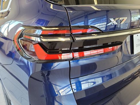 New 2026 BMW X7 xDrive40i w/ Executive Package image 11