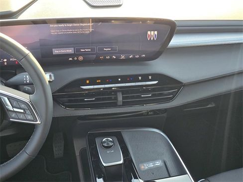 New 2026 Buick Enclave Preferred image 15