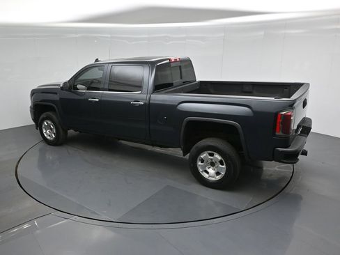Used 2018 GMC Sierra 1500 Denali image 42